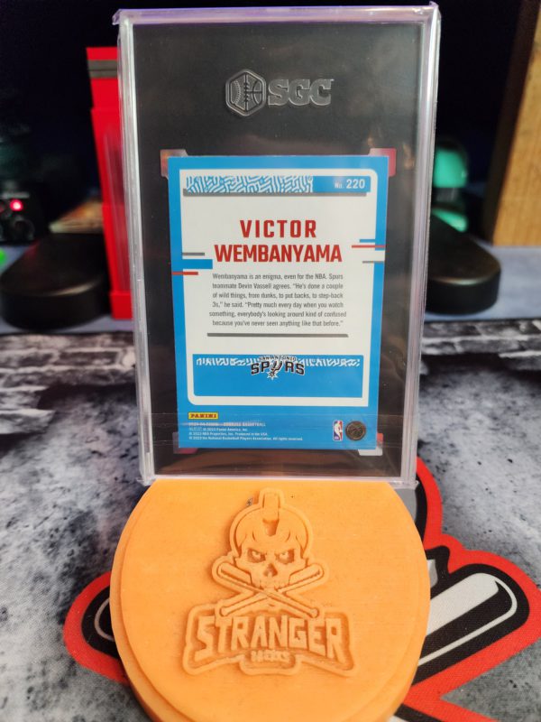 2023 Donruss Victor Wembanyama Green Laser SGC 9.5 - Image 2